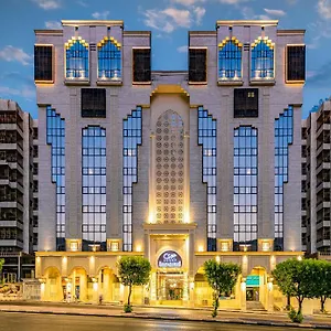 زيارة الفندق