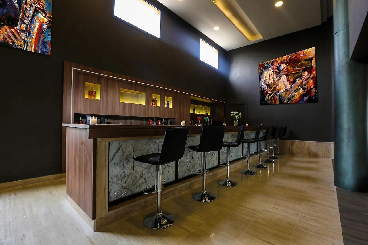 Wazo Hotel مراكش 4*,